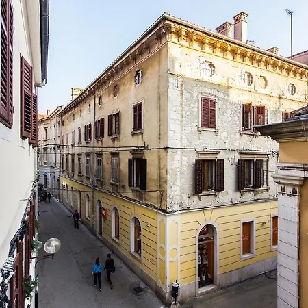 Pensión Natalija Pula